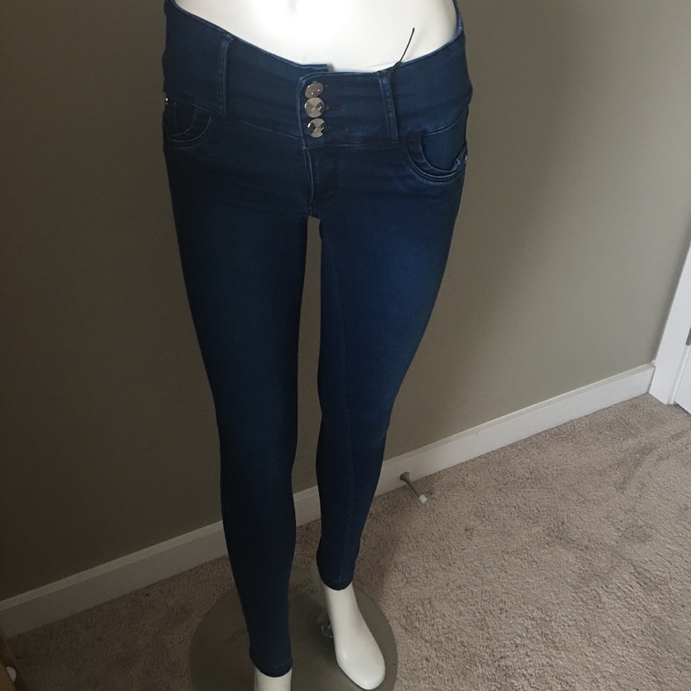 Jeans SOLD ✅3722 size 8